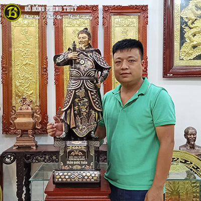 Tượng Trần Hưng Đạo Đứng Bệ Thuyền Bằng Đồng Khảm Vàng Bạc Cao 89cm - THD021