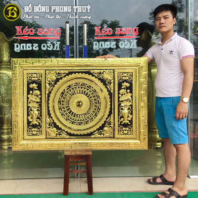 Tranh Mặt Trống Đồng Hoa Sen Khung Liền Đồng Khổ 1m27 x 81cm