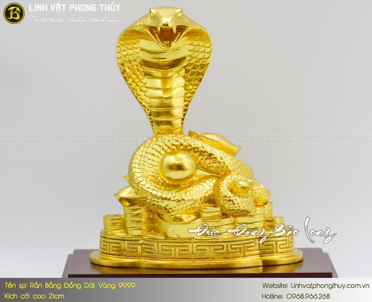 tượng rắn bằng đồng dát vàng 9999
